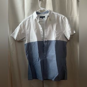 Two-toned short sleeved button up